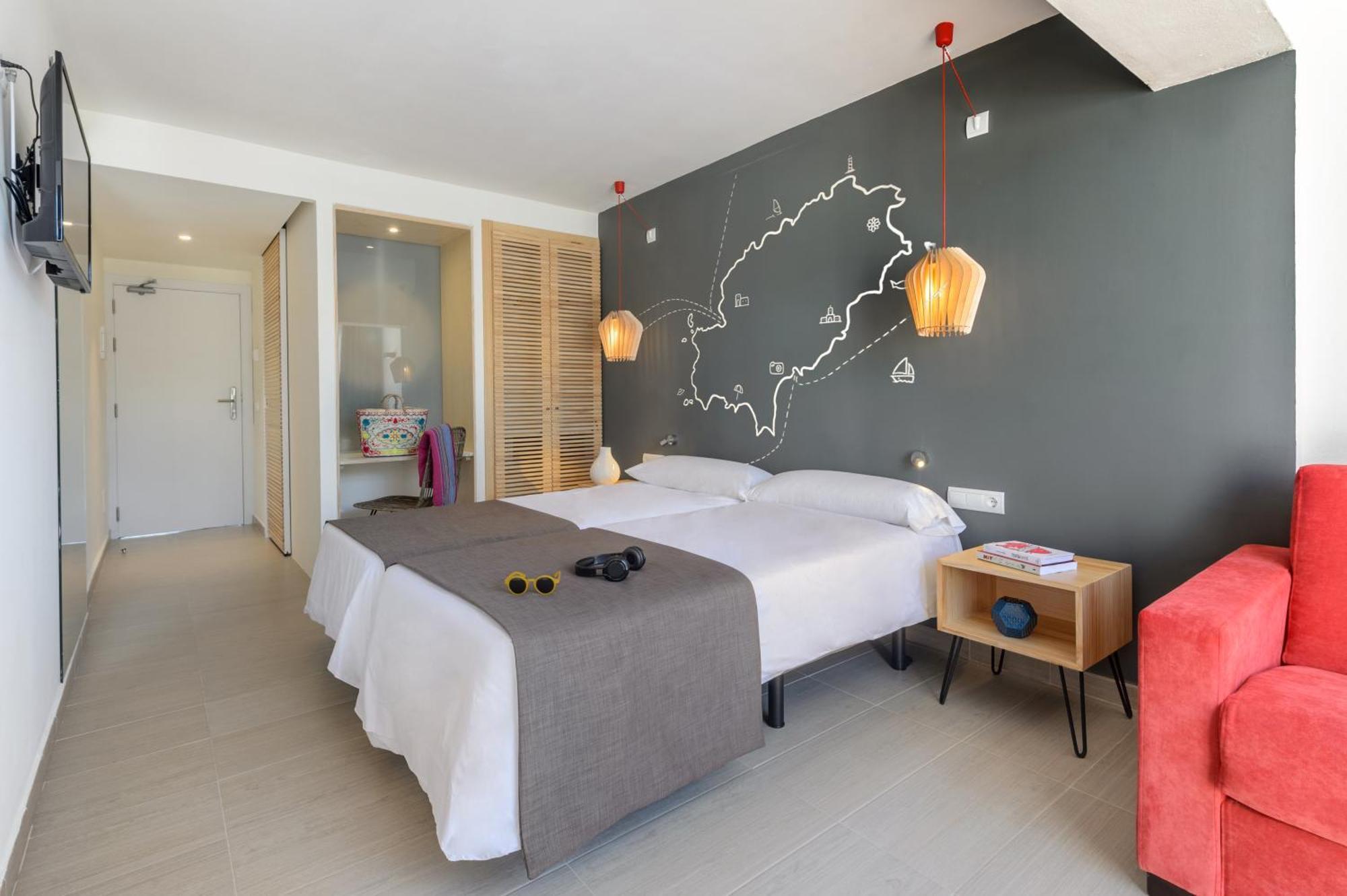 Hotel Vibra Cala Tarida-3Sup Cala Tarida  Ngoại thất bức ảnh