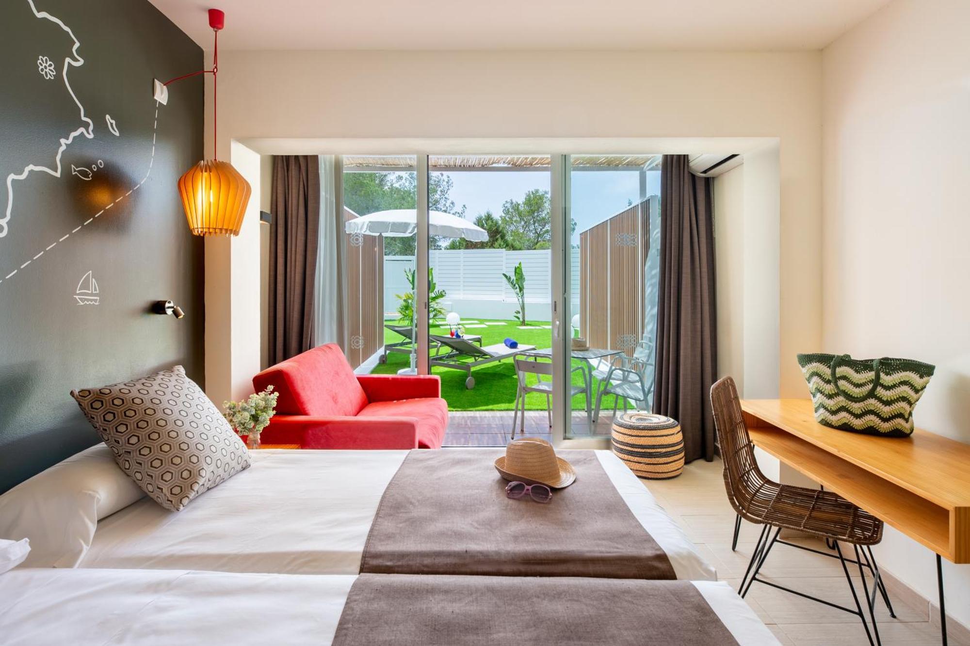Hotel Vibra Cala Tarida-3Sup Cala Tarida  Ngoại thất bức ảnh